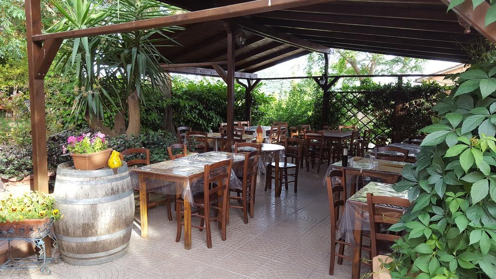 Il Giogo Agriturismo ロジニャーノ・マリッティモ エクステリア 写真