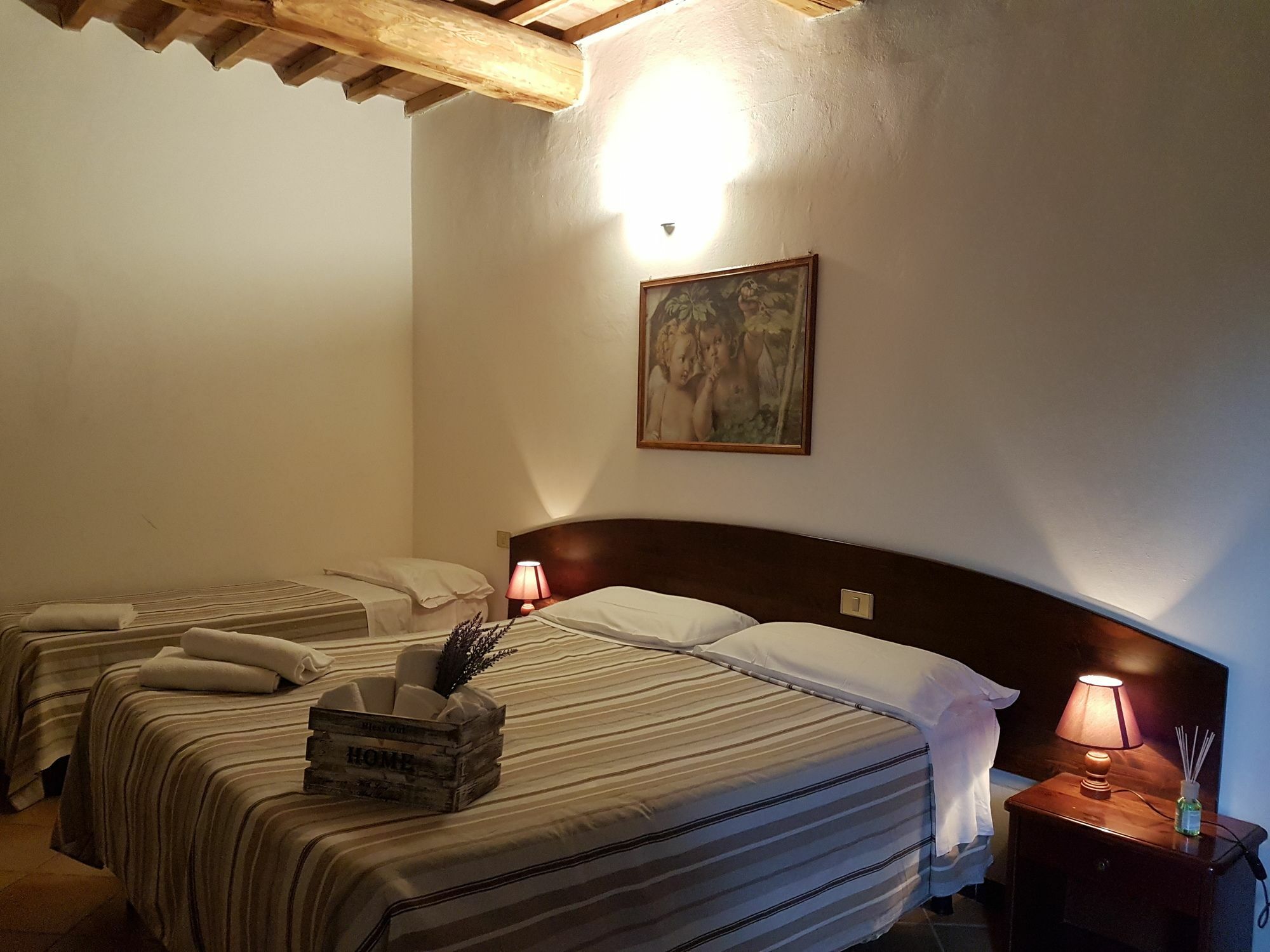 Il Giogo Agriturismo ロジニャーノ・マリッティモ エクステリア 写真